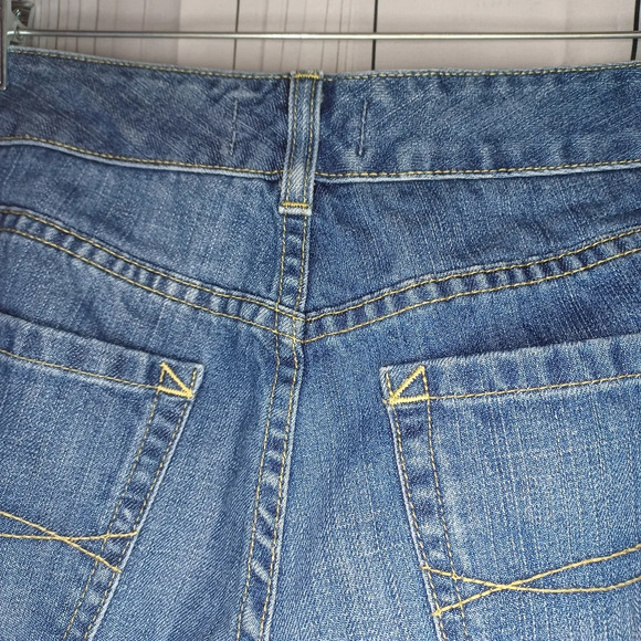 L.L.Bean Favorite Fit Curvy Jean 100% cotton - Picture 15 of 16